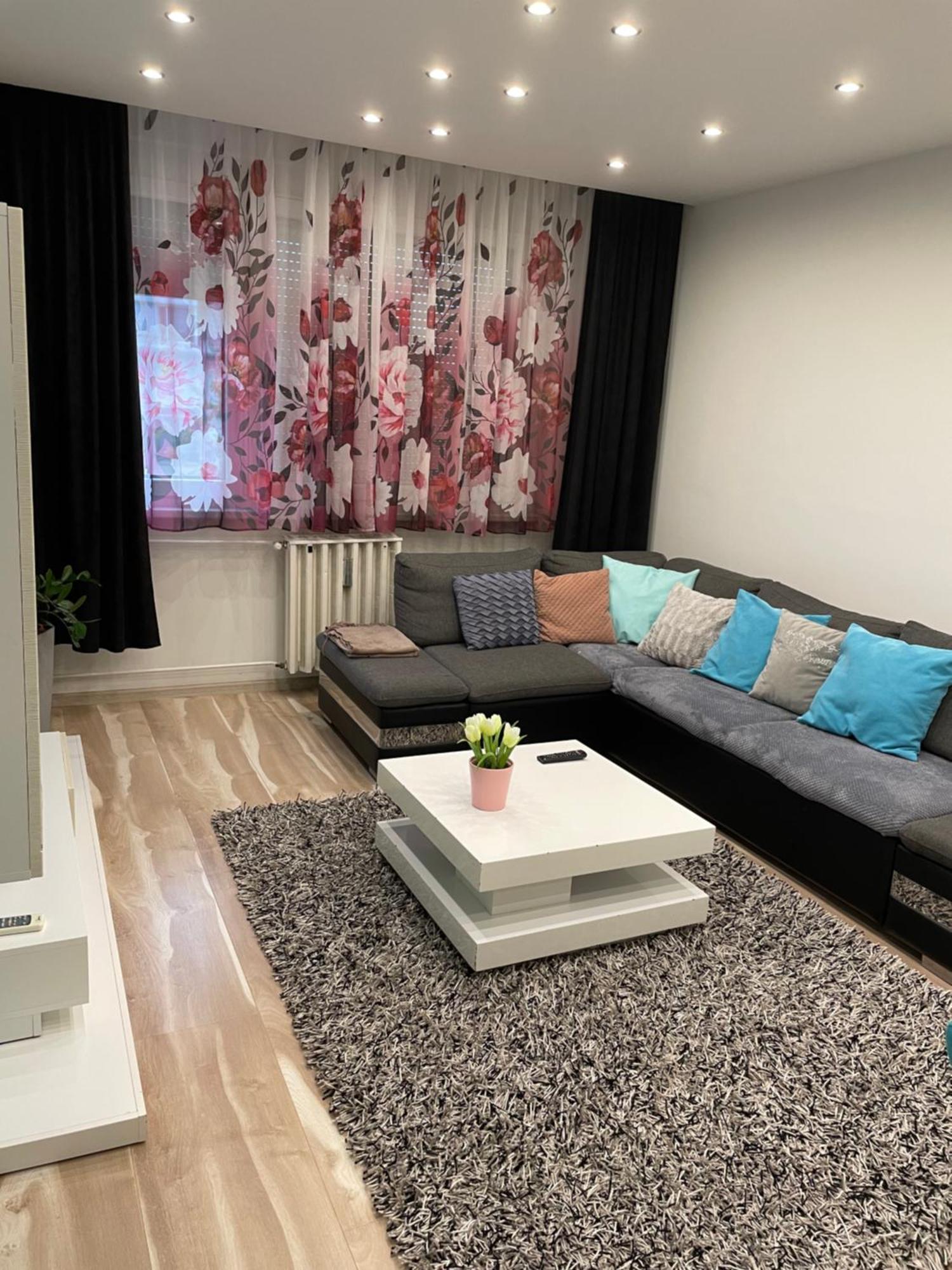 Igenyes Lakas Apartment Seghedin Exterior foto